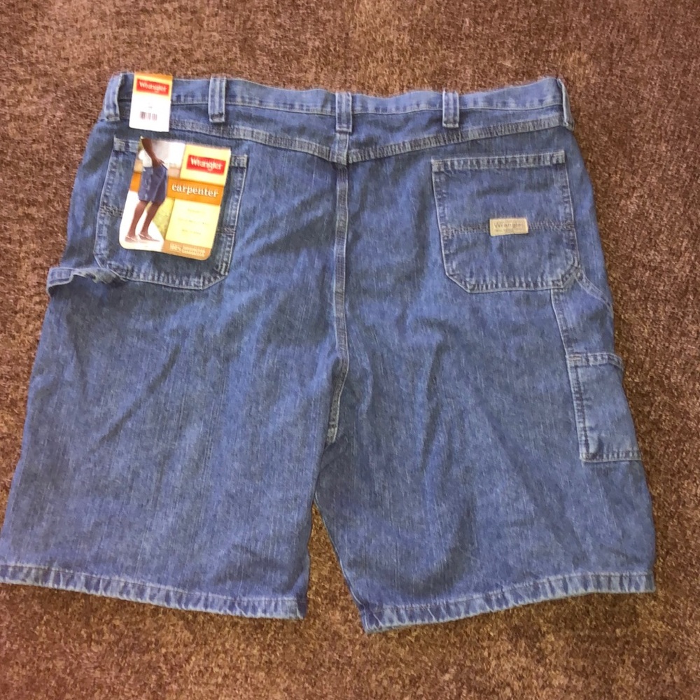 💥Men’s Wrangler 46 jean shorts